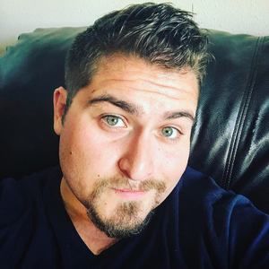 Meet your Posher, Victor